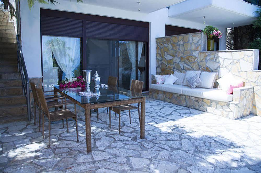 Paressa Villas Néa Fókaia Dış mekan fotoğraf