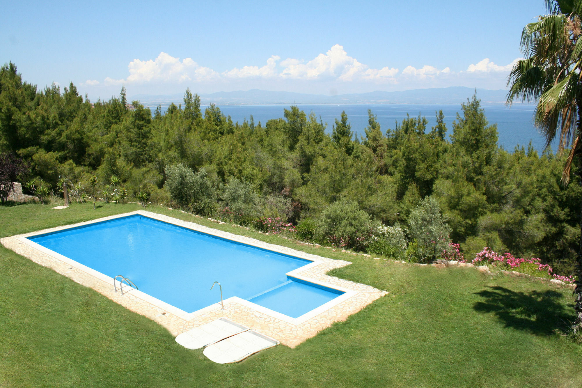 Paressa Villas Néa Fókaia Dış mekan fotoğraf